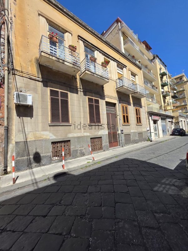 appartamento in vendita a Catania in zona Picanello