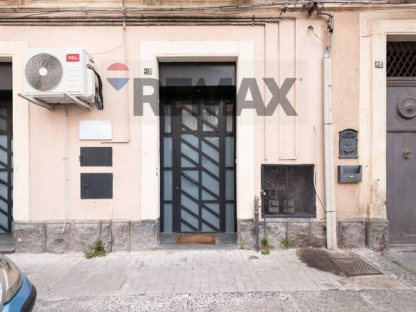 casa indipendente in vendita a Catania