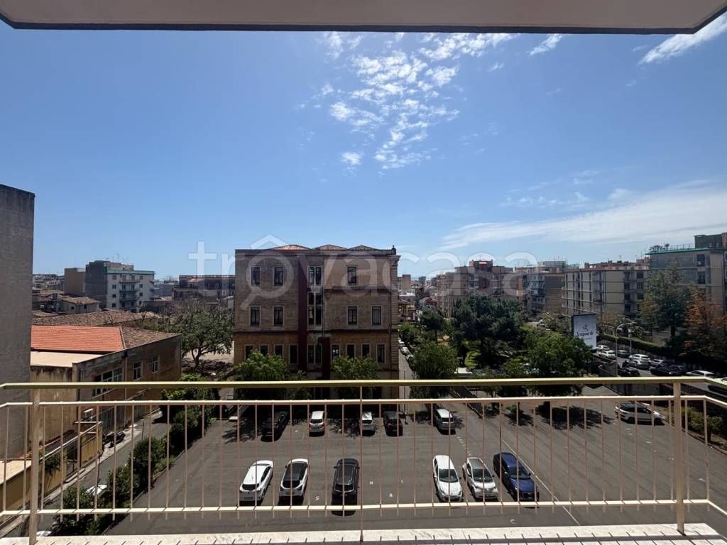 appartamento in vendita a Catania in zona Centro Storico