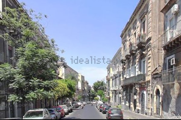 appartamento in vendita a Catania in zona Centro Storico