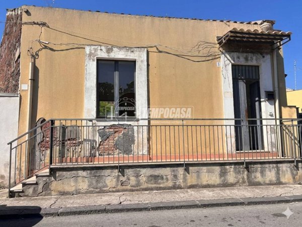 appartamento in vendita a Catania in zona Picanello