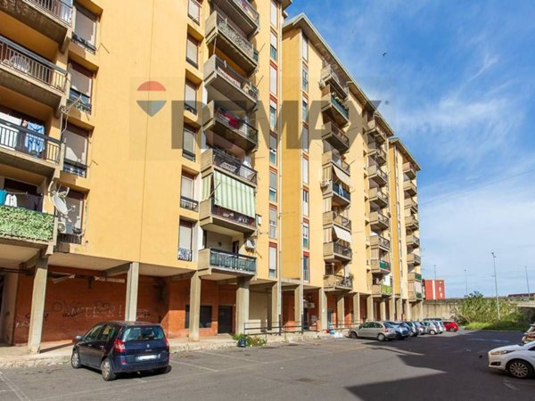 appartamento in vendita a Catania in zona Librino