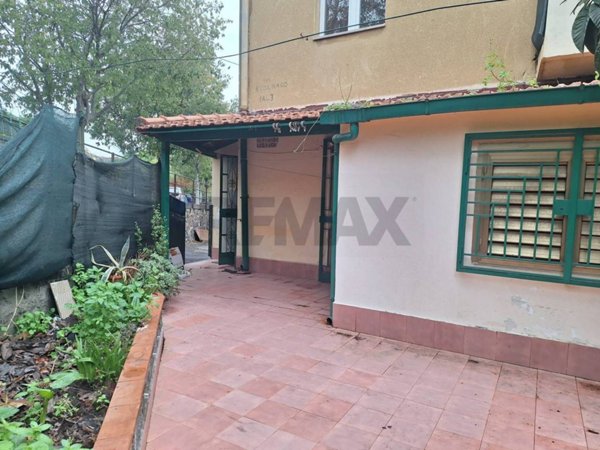 casa indipendente in vendita a Catania in zona Villaggio Dusmet