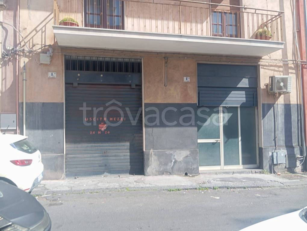 negozio in vendita a Catania in zona Picanello
