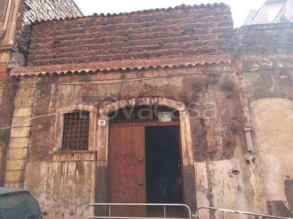 casa indipendente in vendita a Catania in zona Centro Storico