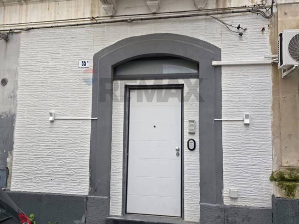 casa indipendente in vendita a Catania in zona Centro Storico