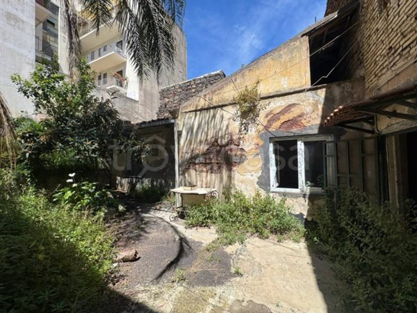 casa indipendente in vendita a Catania