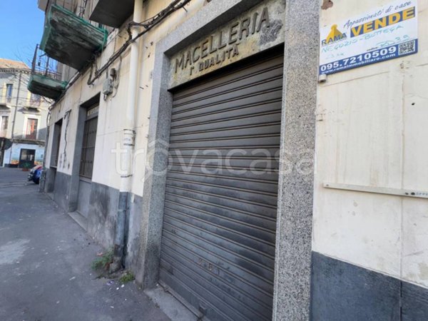 negozio in vendita a Catania in zona Centro Storico