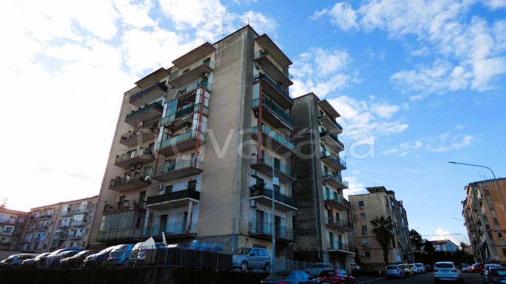 appartamento in vendita a Catania in zona Librino