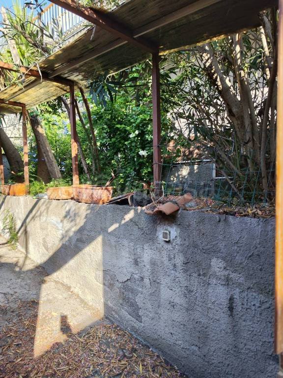 casa indipendente in vendita a Catania