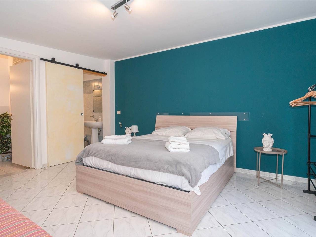 casa indipendente in vendita a Catania in zona Centro Storico