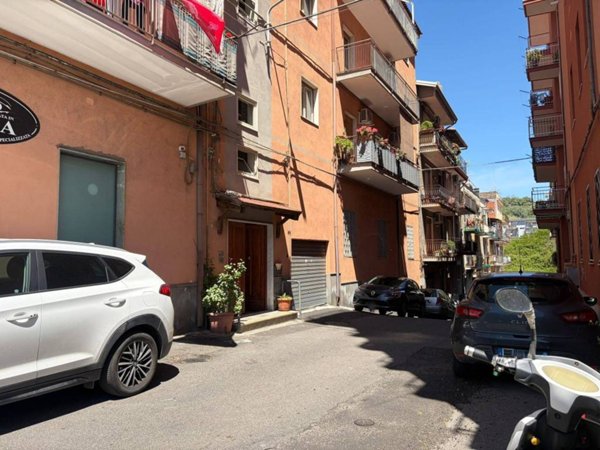 appartamento in vendita a Catania in zona Canalicchio