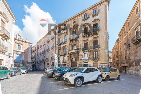 appartamento in vendita a Catania in zona Centro Storico