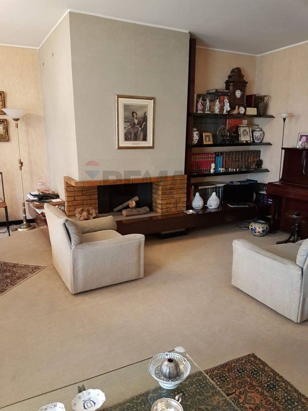 casa indipendente in vendita a Catania in zona Barriera del Bosco