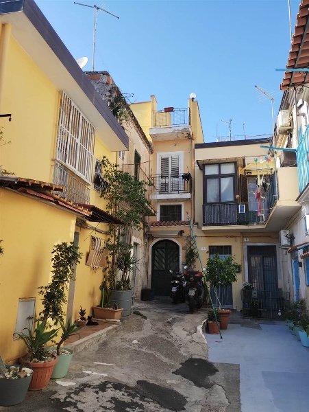 appartamento in vendita a Catania in zona Centro Storico