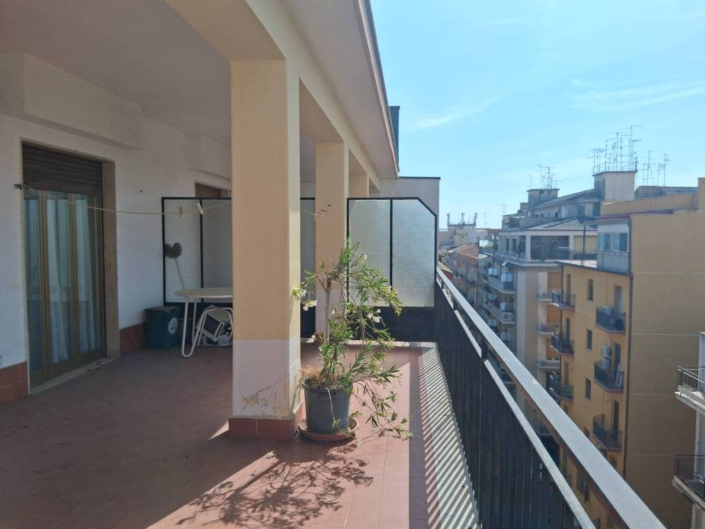 appartamento in vendita a Catania in zona Picanello