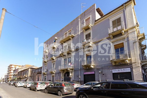 appartamento in vendita a Catania in zona Centro Storico