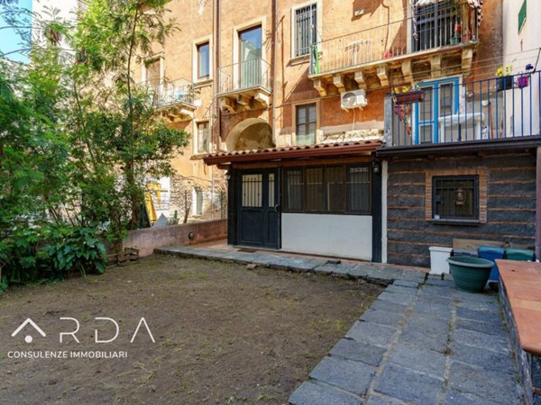 appartamento in vendita a Catania in zona Centro Storico