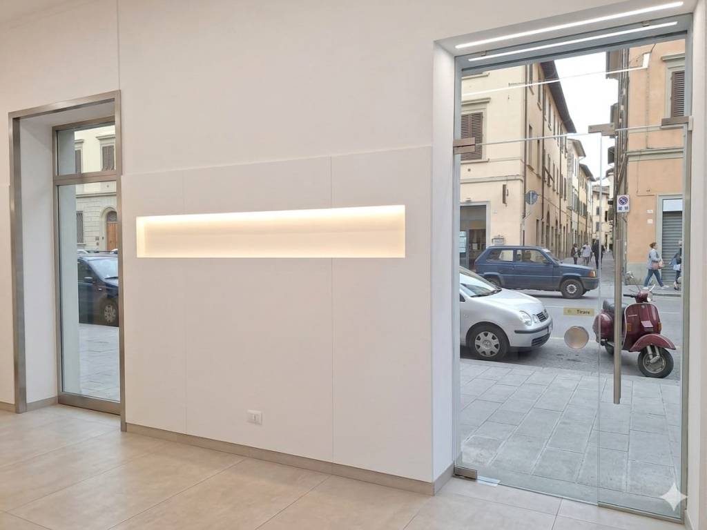 negozio in vendita a Catania