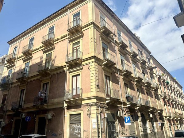 appartamento in vendita a Catania in zona Centro Storico