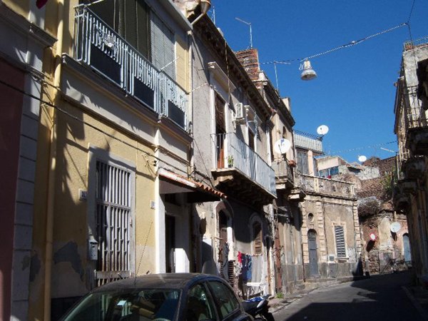 casa indipendente in vendita a Catania