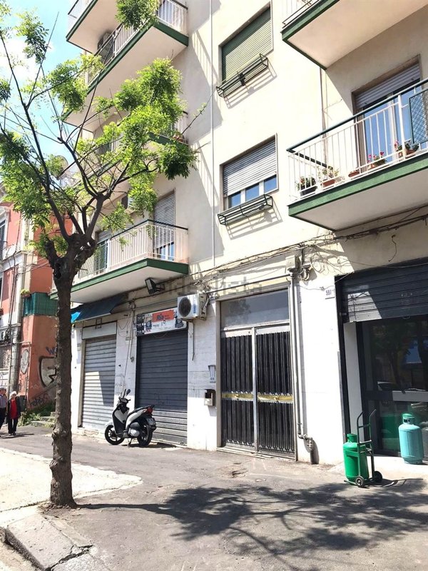 locale di sgombero in vendita a Catania