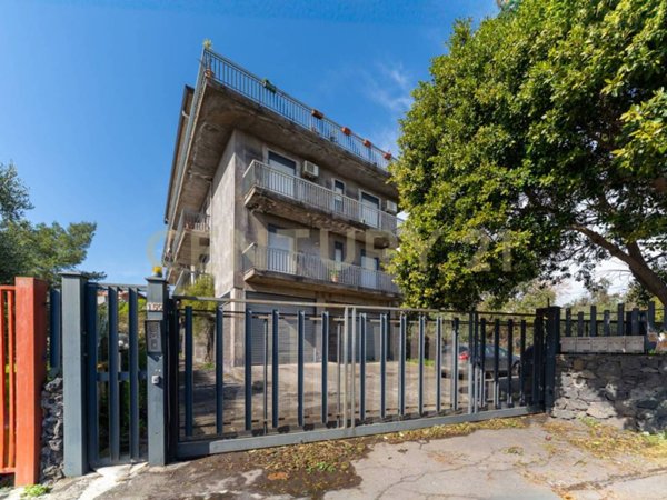 appartamento in vendita a Catania in zona Picanello