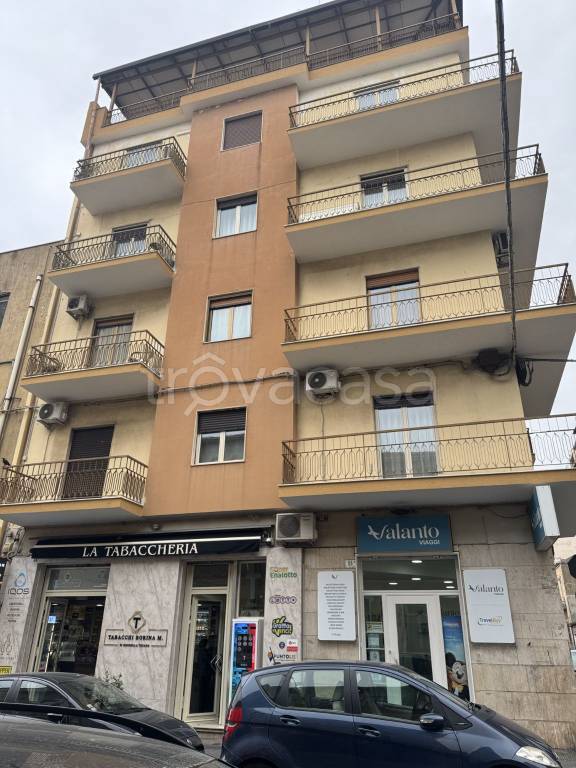appartamento in vendita a Catania in zona Picanello