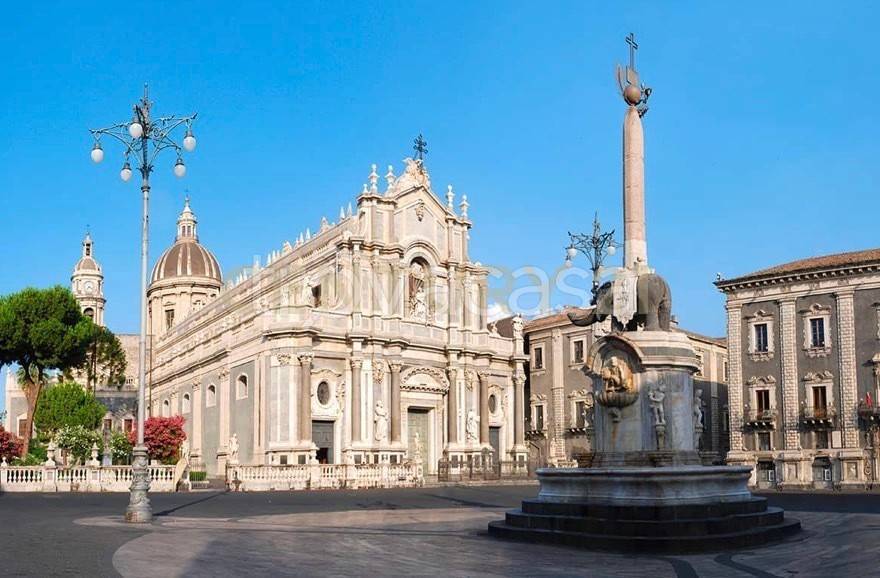 negozio in vendita a Catania in zona Centro Storico