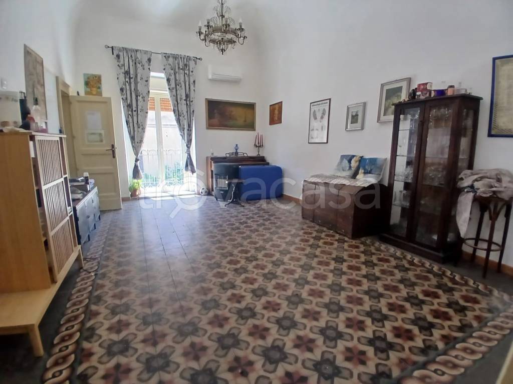 appartamento in vendita a Catania in zona Centro Storico