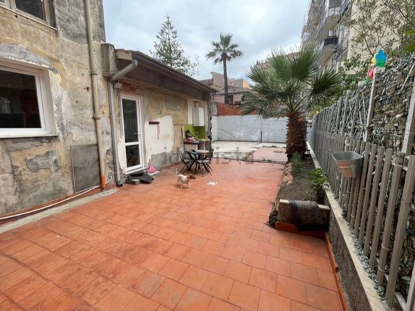 appartamento in vendita a Catania in zona Picanello