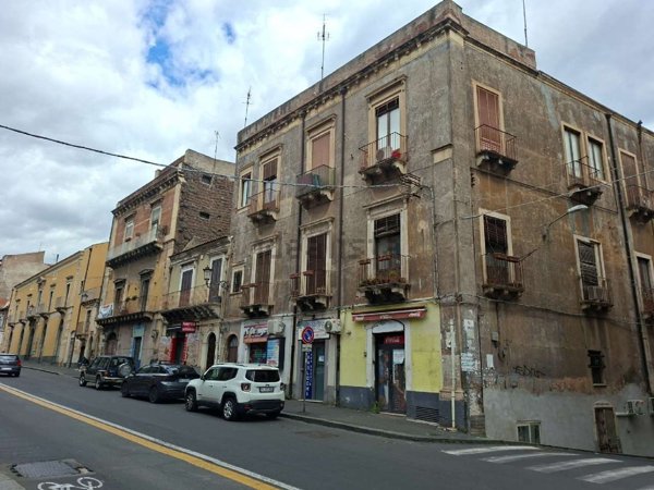 appartamento in vendita a Catania in zona Centro Storico