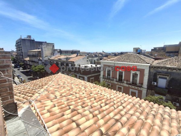 appartamento in vendita a Catania in zona Centro Storico