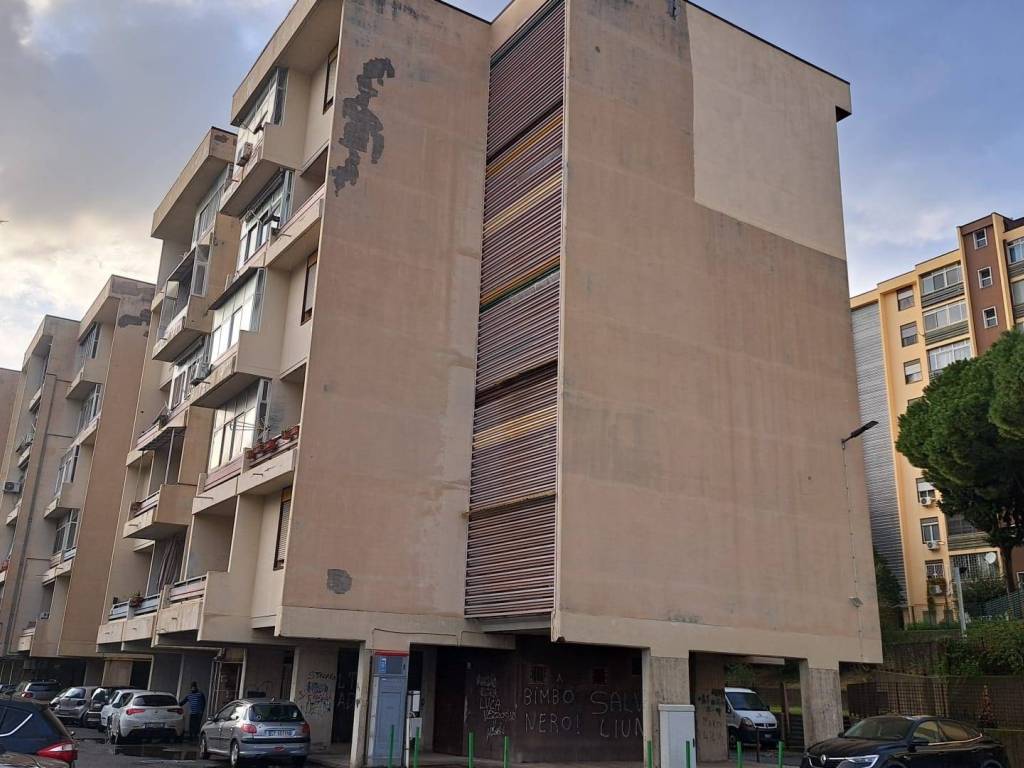 appartamento in vendita a Catania in zona Librino