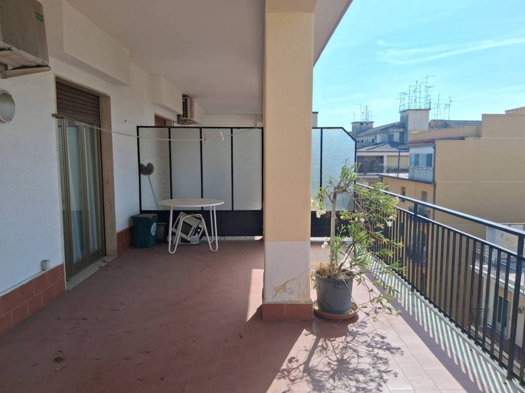 appartamento in vendita a Catania in zona Picanello