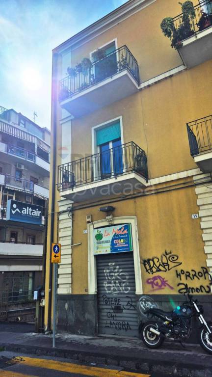 negozio in vendita a Catania in zona Cibali