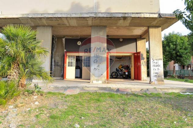 appartamento in vendita a Catania in zona Villaggio Sant'Agata