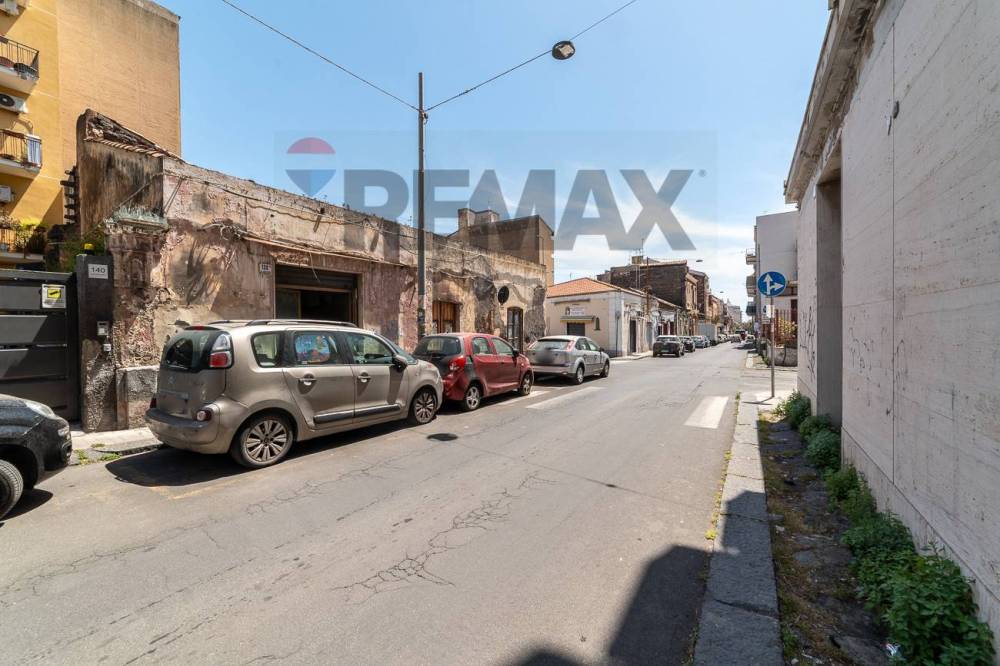 casa indipendente in vendita a Catania in zona Picanello