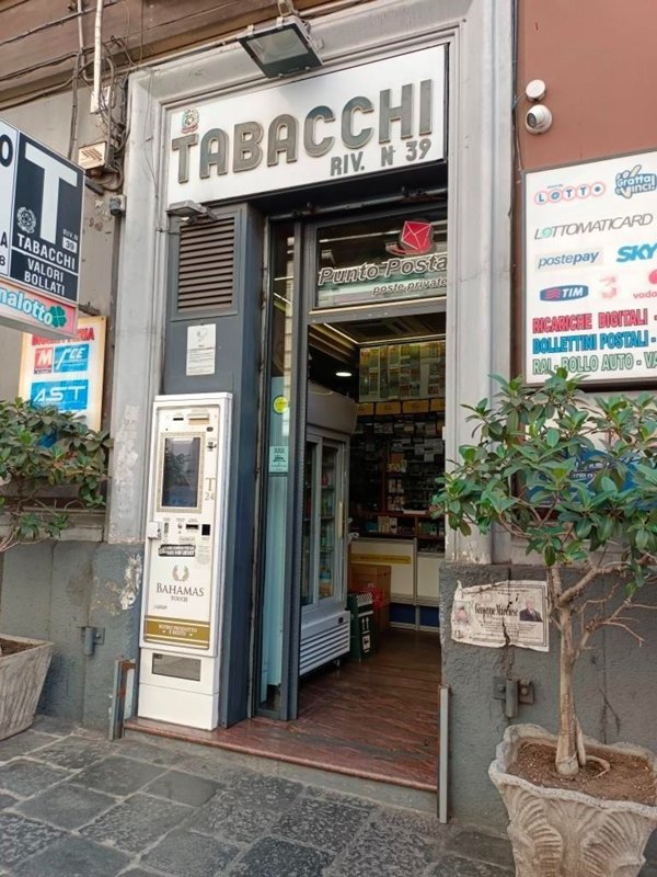 negozio in vendita a Catania in zona Centro Storico
