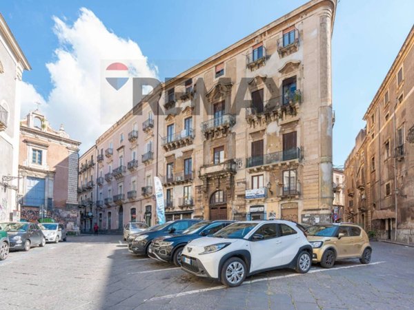 appartamento in vendita a Catania in zona Centro Storico