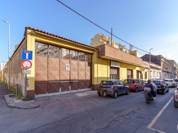 casa indipendente in vendita a Catania in zona Picanello