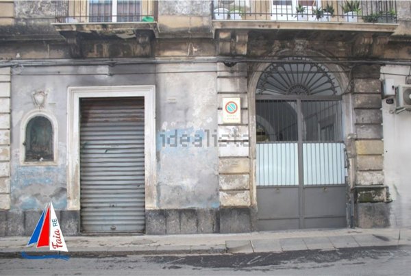 appartamento in vendita a Catania in zona Centro Storico