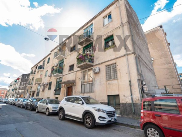 appartamento in vendita a Catania in zona Picanello