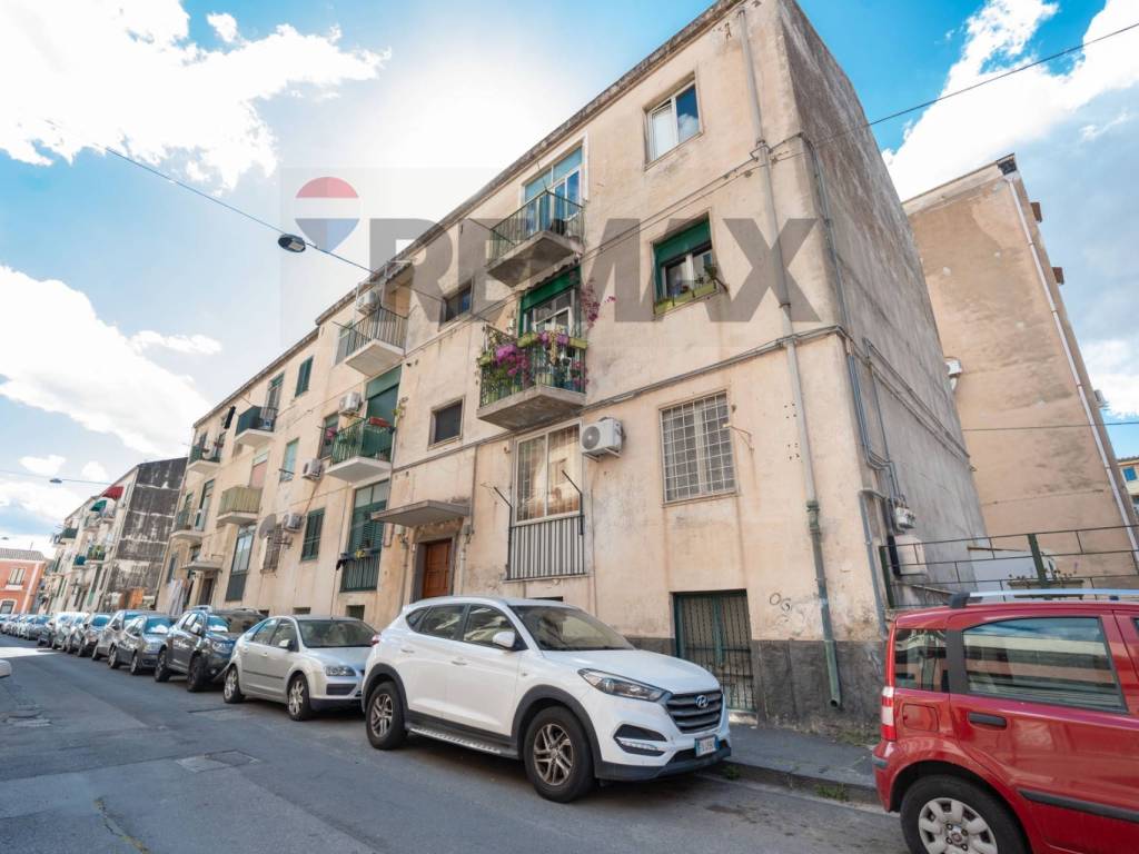 appartamento in vendita a Catania in zona Picanello