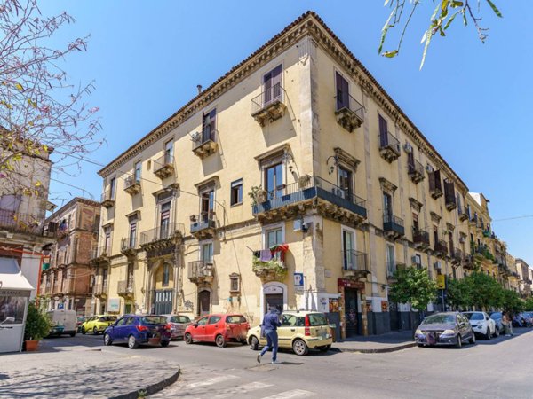 appartamento in vendita a Catania in zona Centro Storico