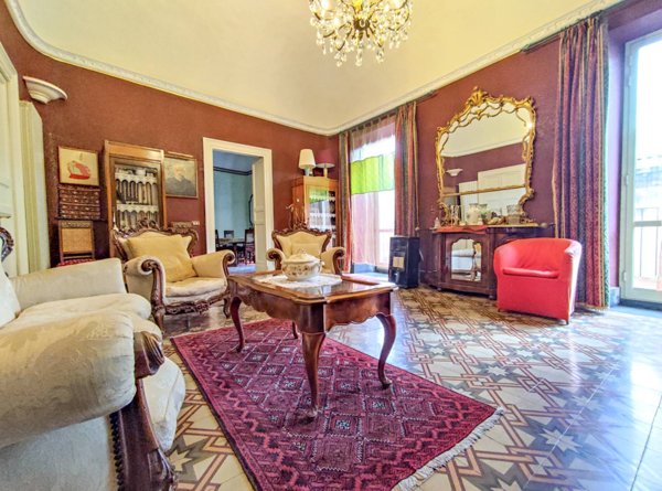 appartamento in vendita a Catania in zona Centro Storico