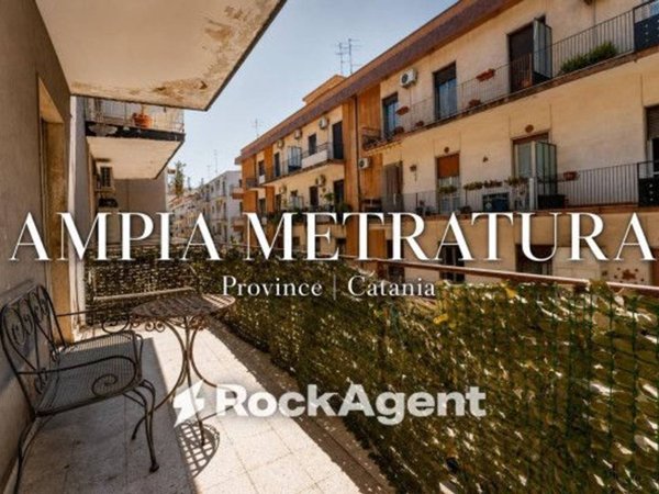 appartamento in vendita a Catania in zona Centro Storico