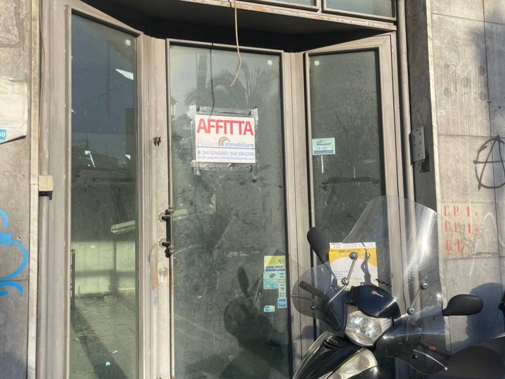 negozio in vendita a Catania in zona Centro Storico