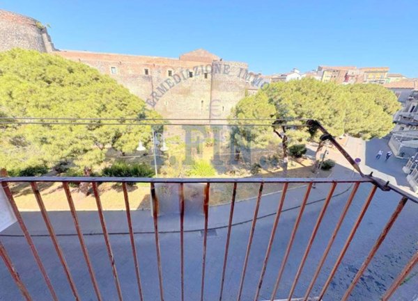 appartamento in vendita a Catania in zona Centro Storico