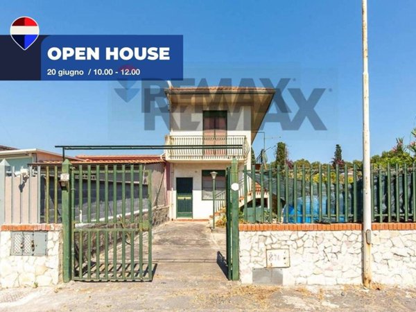 appartamento in vendita a Catania in zona Villaggio Delfino-Vaccarizzo